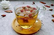 蜂蜜玫瑰花茶：一种美味的天然饮品